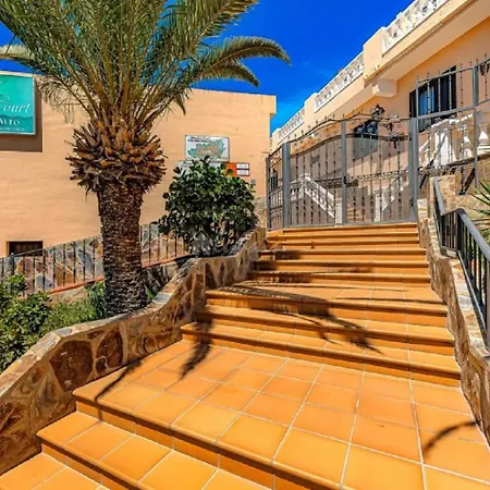 Costa Adeje Ocean View Apartment With Sunny Terrace Appartamento *