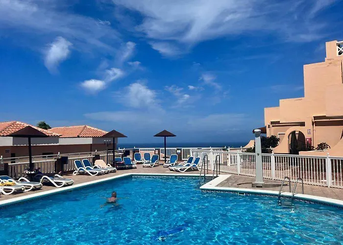 Appartement Paulmarie With Sunny Terrace Ocean View
